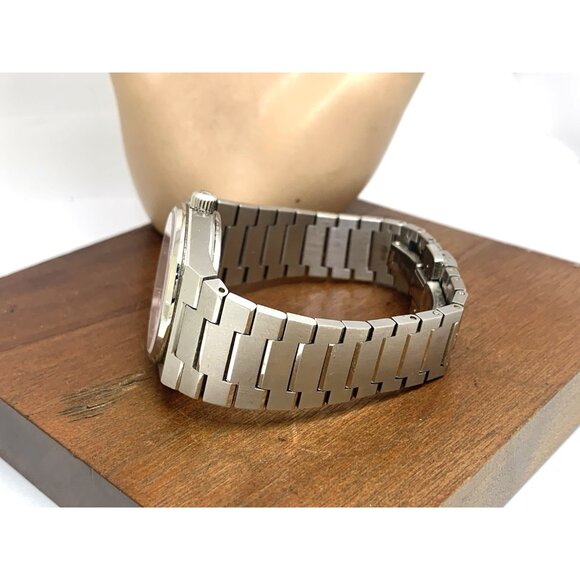 Tissot PRX Women's Watch Swiss Quartz Pink Dial Silver Steel 35mm T1372101133100 - Picture 10 of 15